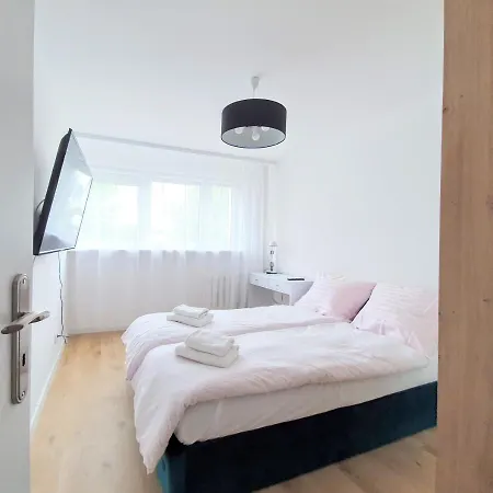 Apartment Brzezno Park - Rodzinny Plaza Danzig